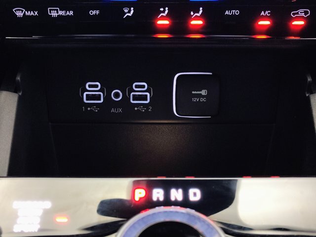 Used 2023 Jeep Grand Cherokee Limited AWD/4WD image 36