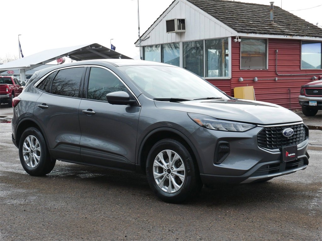Certified 2023 Ford Escape Active w/ Tech Pack #2 image 1
