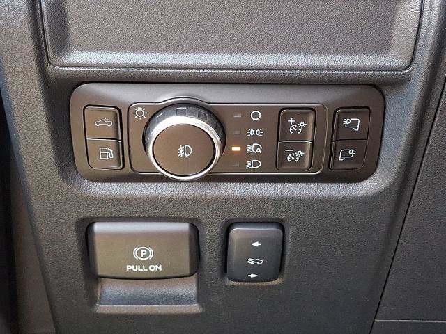 Certified 2025 Ford F150 Platinum AWD/4WD image 26
