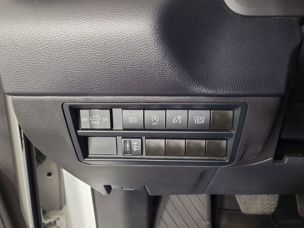 Used 2024 Toyota Tundra SR5 AWD/4WD image 15