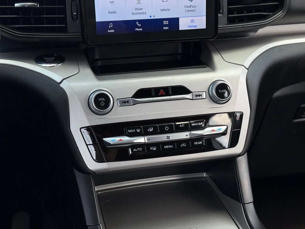 Certified 2023 Ford Explorer XLT AWD/4WD image 15