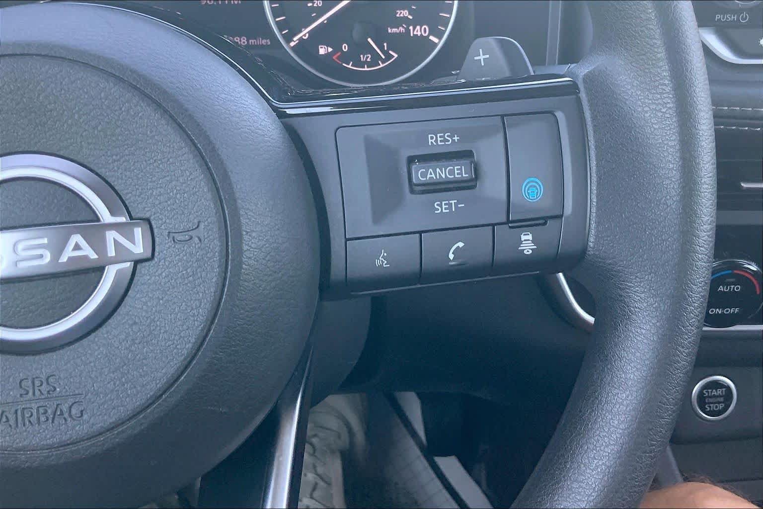 Used 2023 Nissan Rogue SV FWD image 25