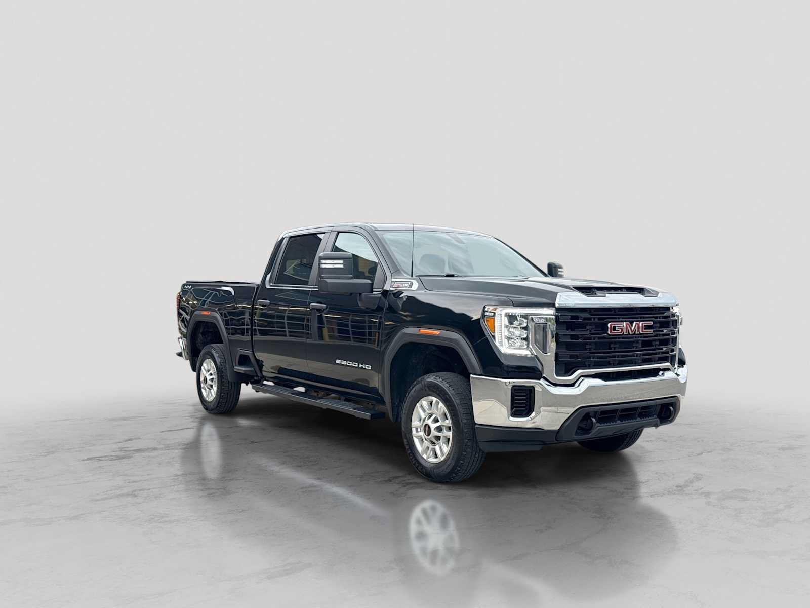 Used 2023 GMC Sierra 2500 Pro w/ Gooseneck/5TH Wheel Package AWD/4WD image 8