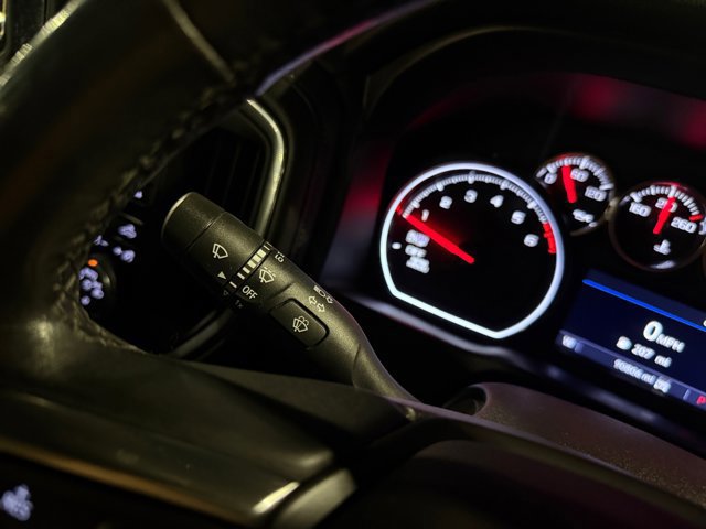 Used 2019 Chevrolet Silverado 1500 LTZ image 23