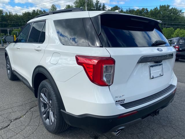 Certified 2023 Ford Explorer XLT w/ Equipment Group 202A AWD/4WD image 5