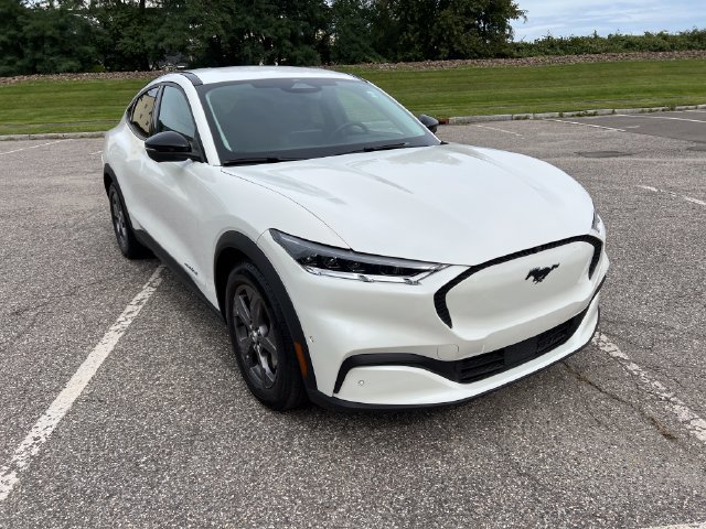 Certified 2023 Ford Mustang Mach-E Select AWD/4WD image 2