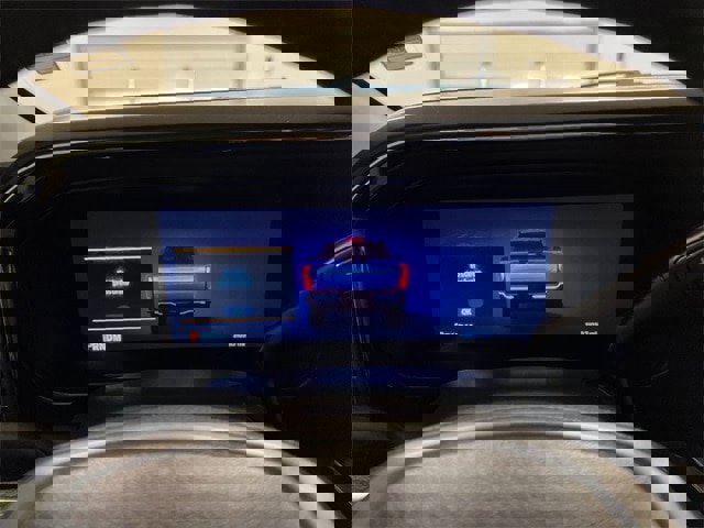 Certified 2024 Ford F250 Lariat w/ Black Appearance Package image 16