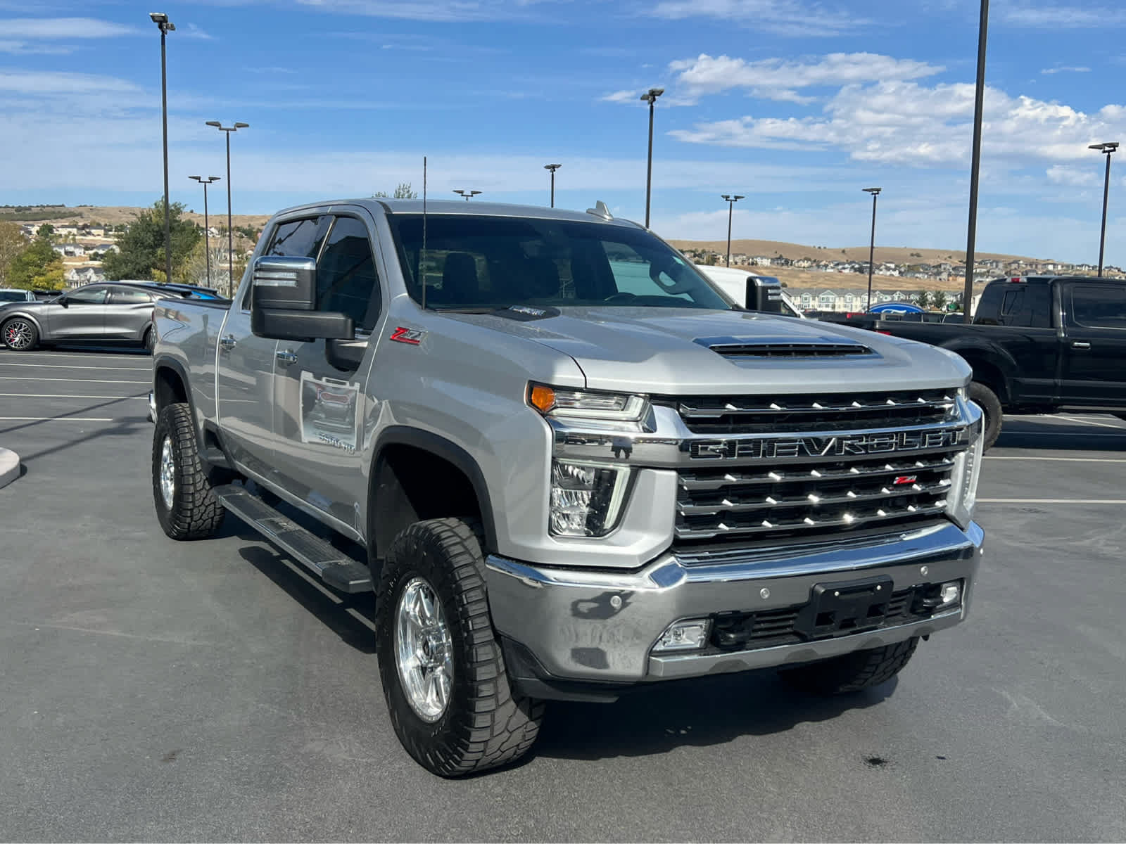 Used 2023 Chevrolet Silverado 3500 LTZ w/ LTZ Plus Package AWD/4WD image 4