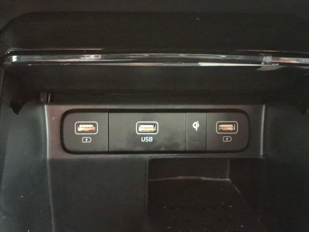 Used 2022 Kia Sorento SX image 13