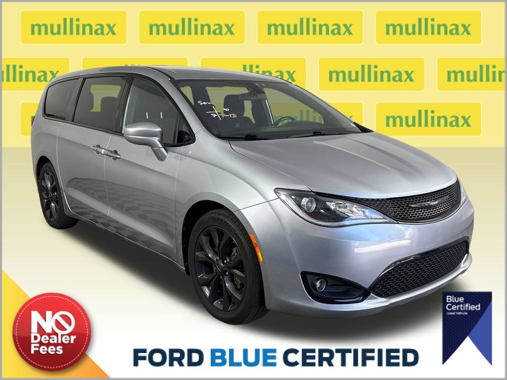 Used 2018 Chrysler Pacifica Touring Plus w/ S Appearance Package FWD 360° Tour