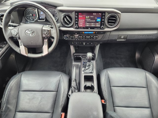 Used 2022 Toyota Tacoma TRD Off-Road w/ TRD Premium Off Road Package AWD/4WD image 13
