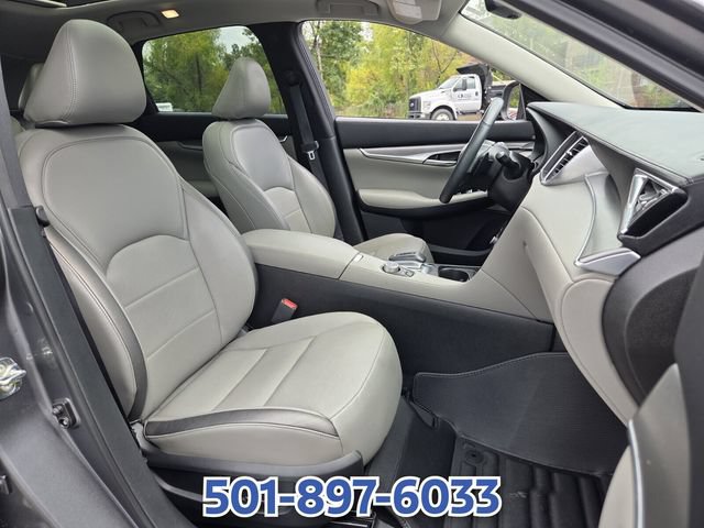 Used 2023 INFINITI QX50 Luxe FWD image 15