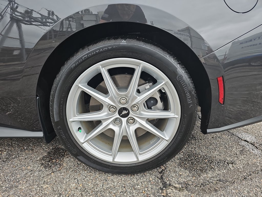 Certified 2024 Ford Mustang GT Premium RWD image 33
