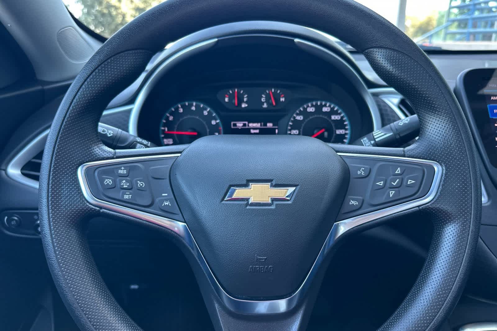 Used 2024 Chevrolet Malibu LT image 23