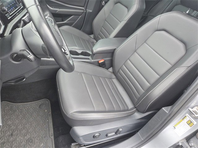 Used 2022 Volkswagen Jetta SE image 31