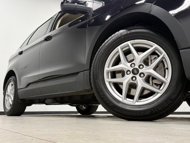 Certified 2024 Ford Edge SEL AWD/4WD image 3