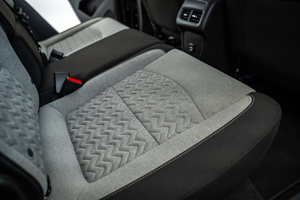 Used 2023 Chevrolet Equinox LS w/ LS Convenience Package AWD/4WD image 30