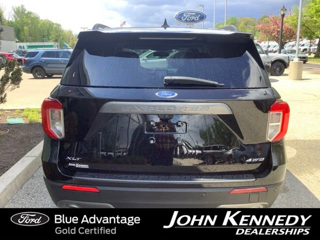 Certified 2023 Ford Explorer XLT w/ Equipment Group 202A AWD/4WD image 4