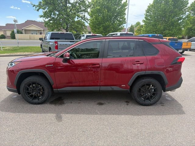 Used 2020 Toyota RAV4 XLE w/ Convenience Package AWD/4WD image 2