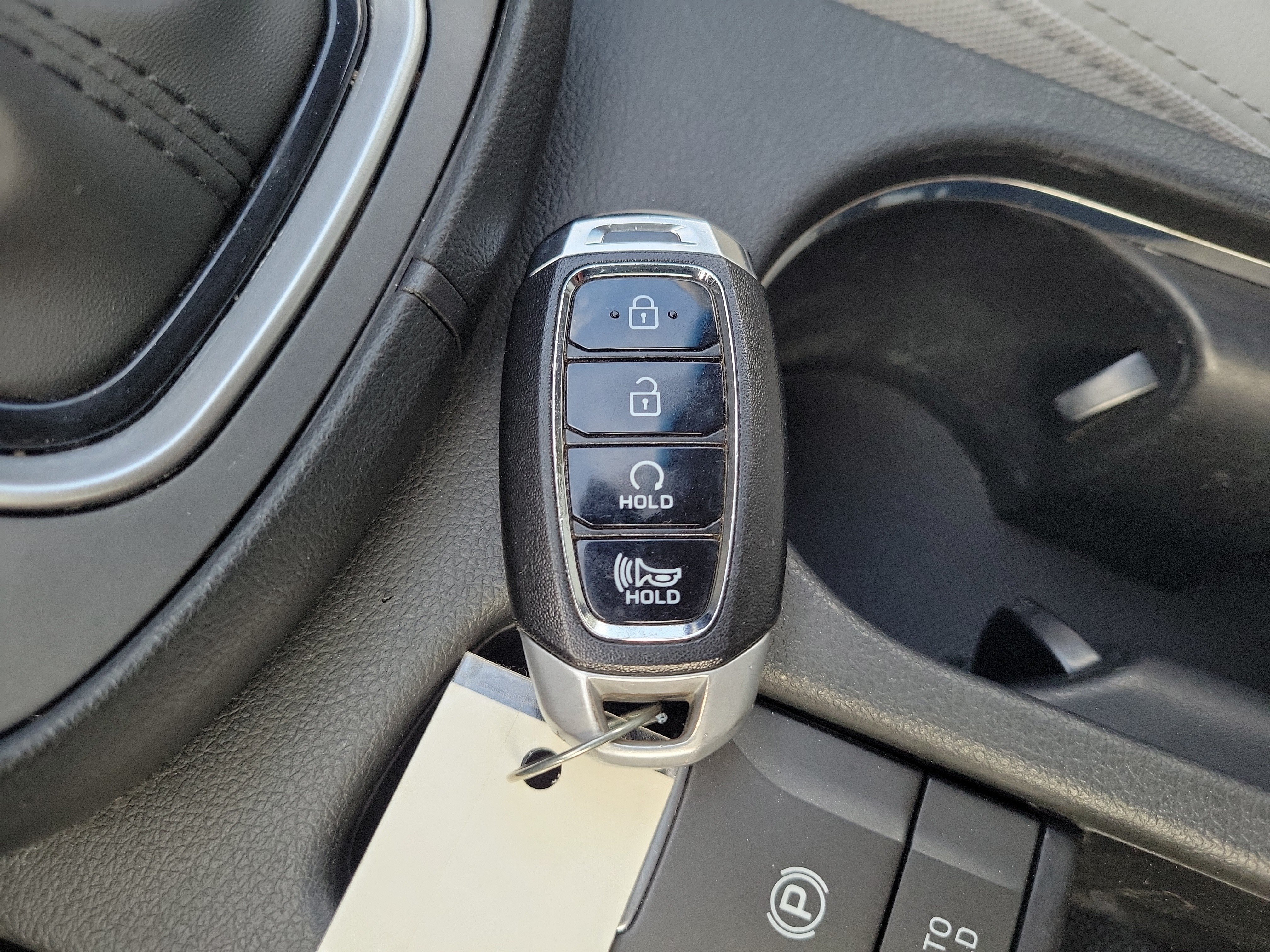 Used 2023 Hyundai Kona Limited AWD/4WD image 29