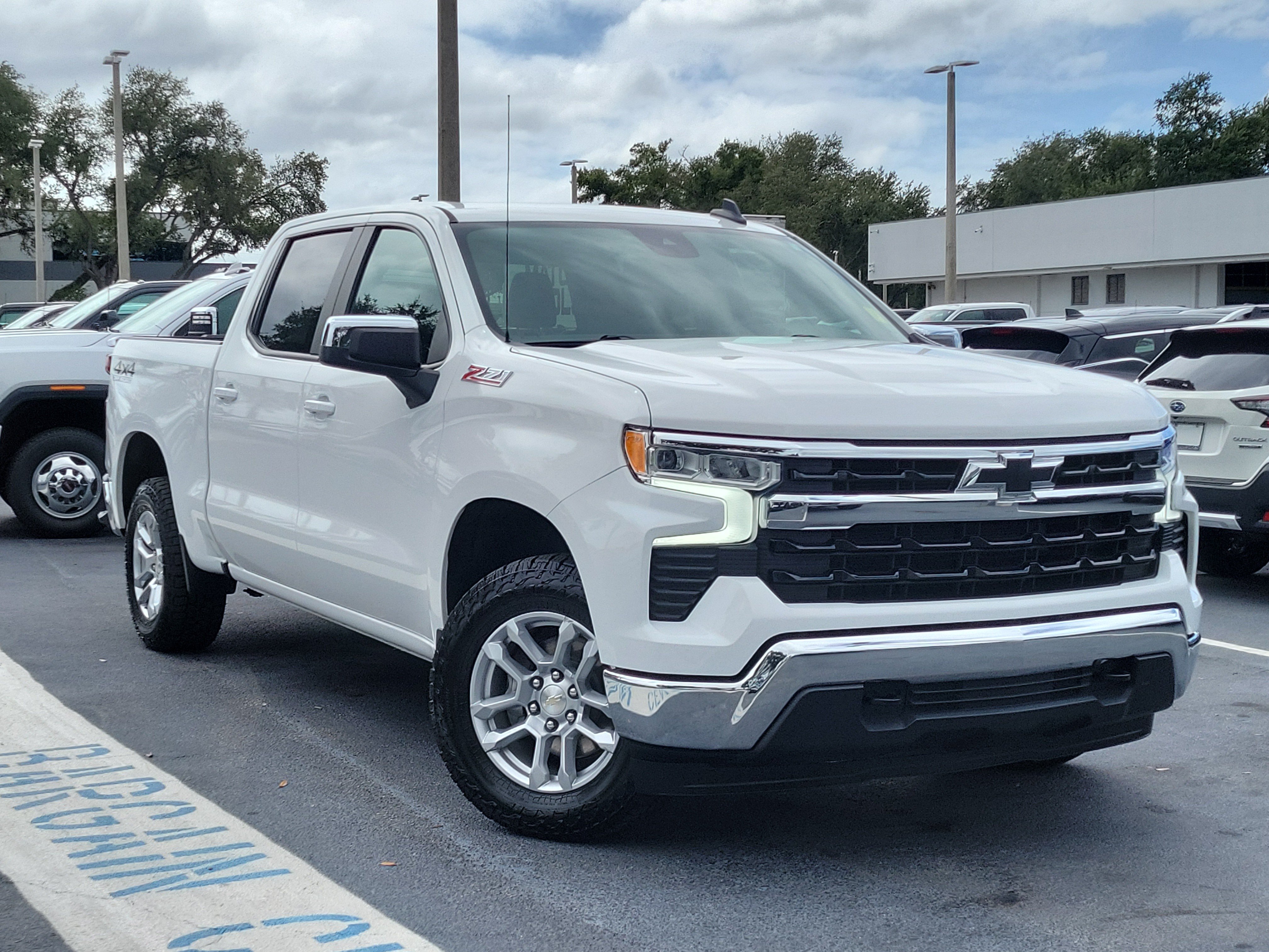 Used 2023 Chevrolet Silverado 1500 LT