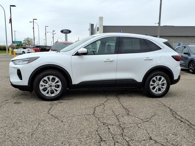 Certified 2023 Ford Escape Active w/ Tech Pack #2 AWD/4WD image 4