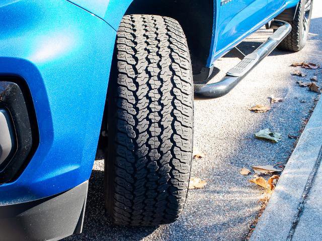 Used 2022 Chevrolet Colorado Z71 w/ Safety Package image 9