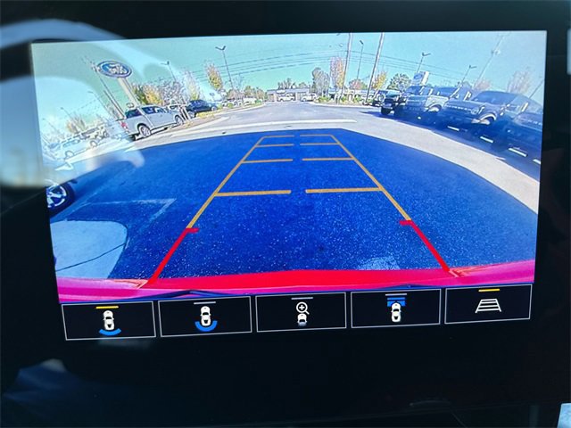 Used 2021 Chevrolet Corvette Stingray w/ Z51 Performance Package image 18