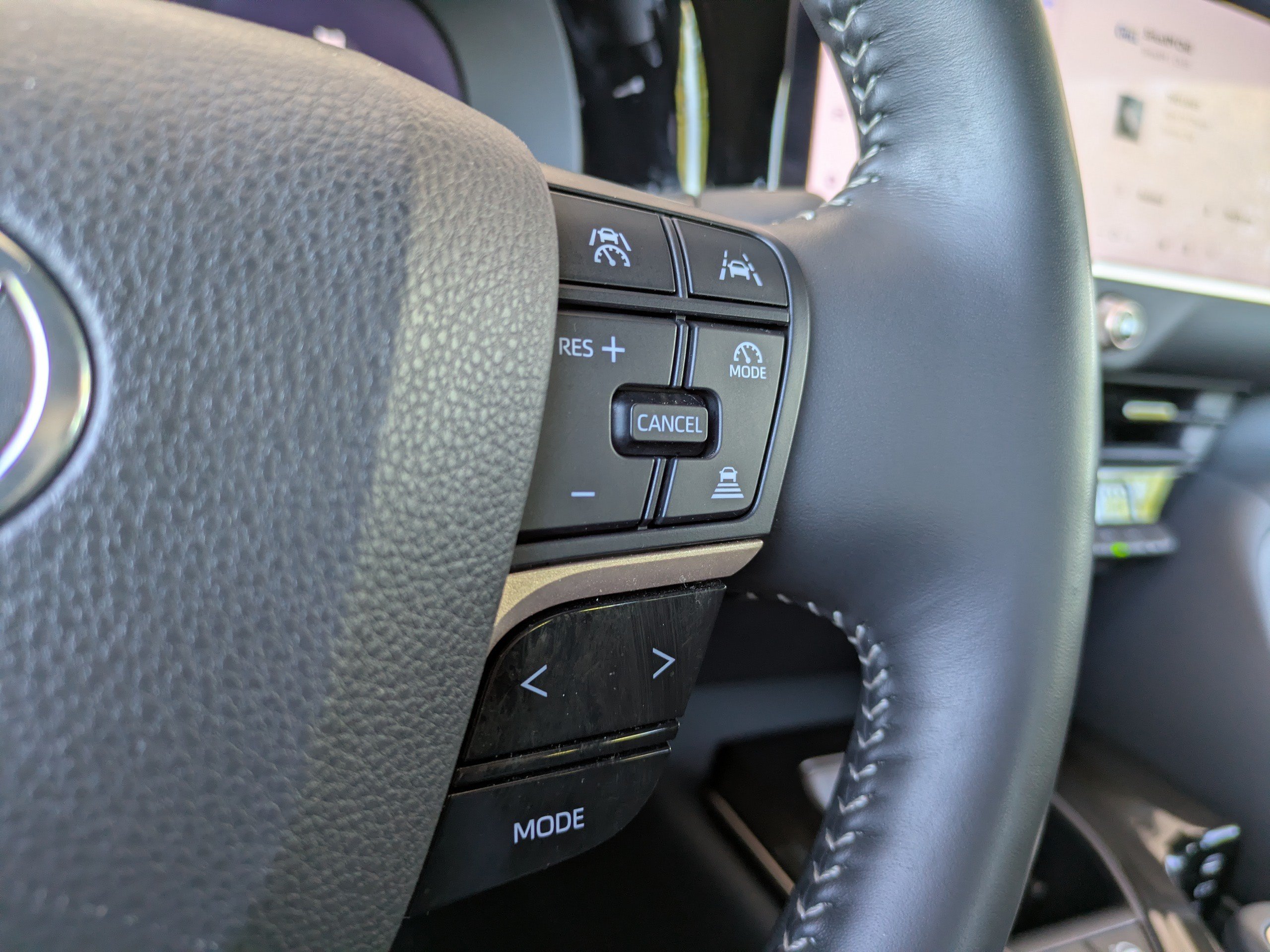 Used 2024 Toyota Crown Platinum AWD/4WD image 24