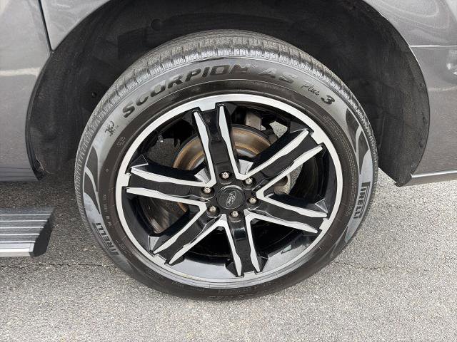 Certified 2019 Ford Expedition Max Limited w/ Special Edition Package image 26