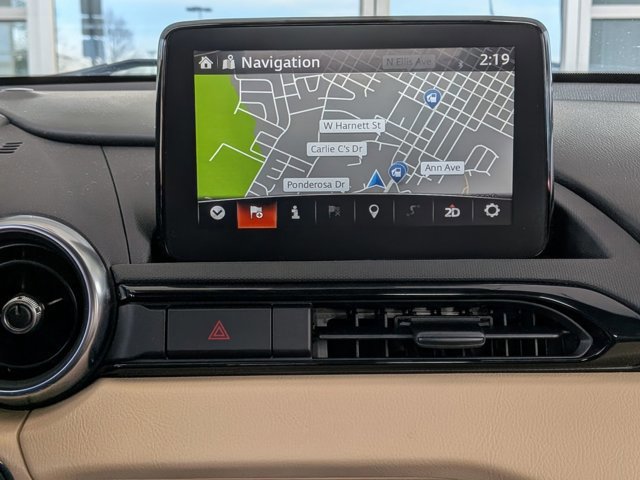 Used 2019 MAZDA MX-5 Miata RF Grand Touring image 22