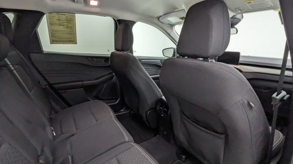 Certified 2023 Ford Escape Active w/ Cold Weather Package FWD image 35