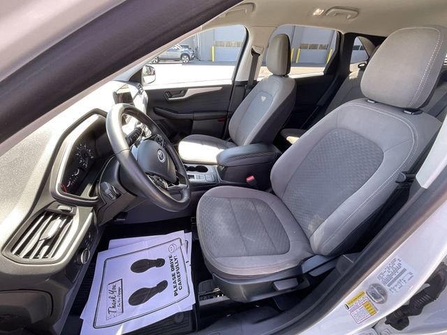 Certified 2022 Ford Escape SE w/ Cold Weather Package AWD/4WD image 12