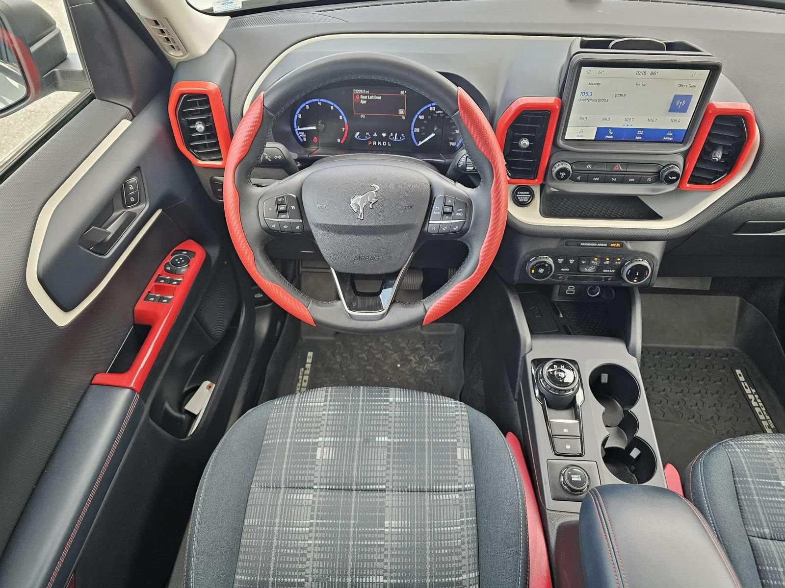 Certified 2024 Ford Bronco Sport Heritage w/ Heritage Convenience Package AWD/4WD image 17