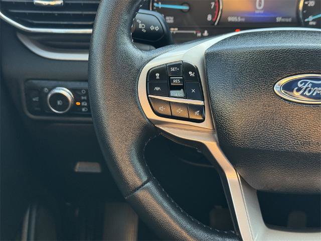 Certified 2022 Ford Explorer XLT w/ Equipment Group 202A image 22