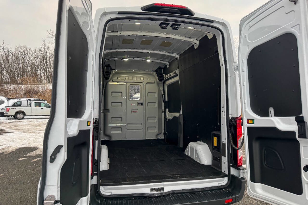 Certified 2022 Ford E-Transit 148 High Roof w/ Load Area Protection Package RWD image 21