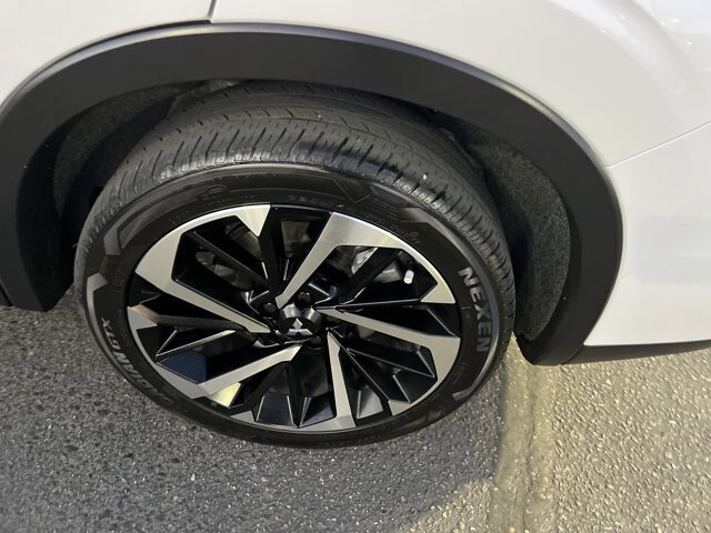 Used 2022 Mitsubishi Outlander SE FWD image 7