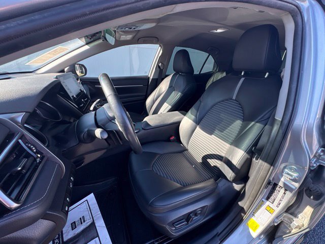 Used 2024 Toyota Camry SE FWD image 16