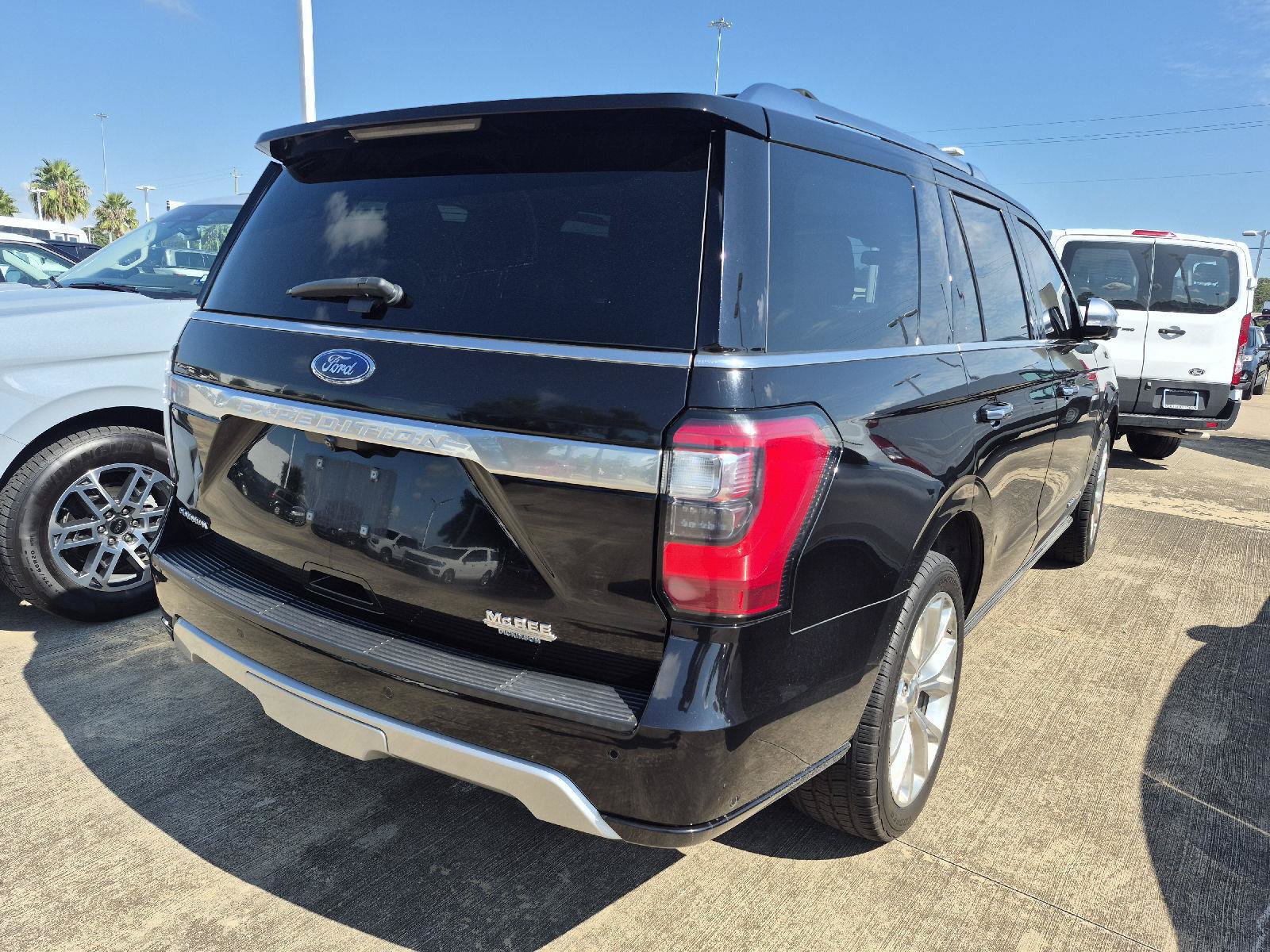 Certified 2019 Ford Expedition Platinum RWD image 20