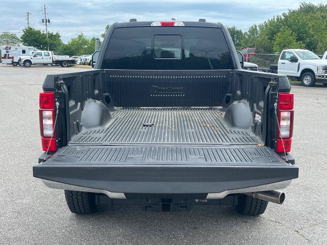 Certified 2022 Ford F250 XLT w/ XLT Premium Package AWD/4WD image 4