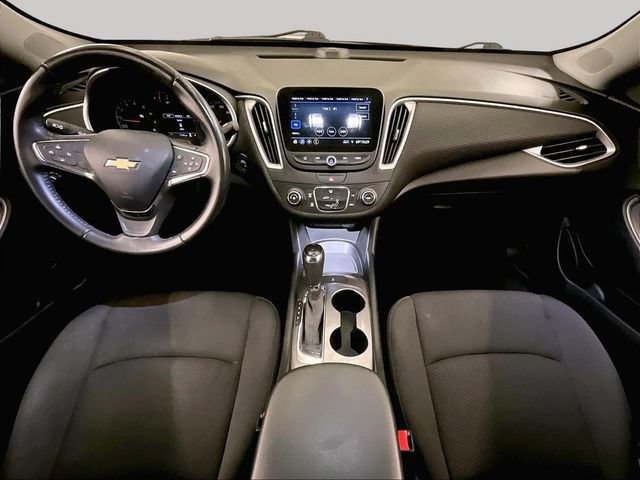 Used 2019 Chevrolet Malibu RS FWD image 14
