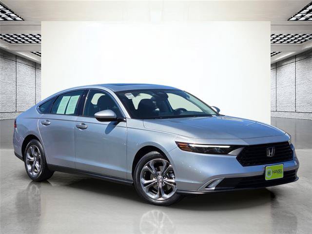Used 2024 Honda Accord EX image 2