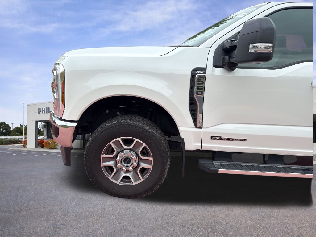 Certified 2025 Ford F250 Lariat AWD/4WD image 34