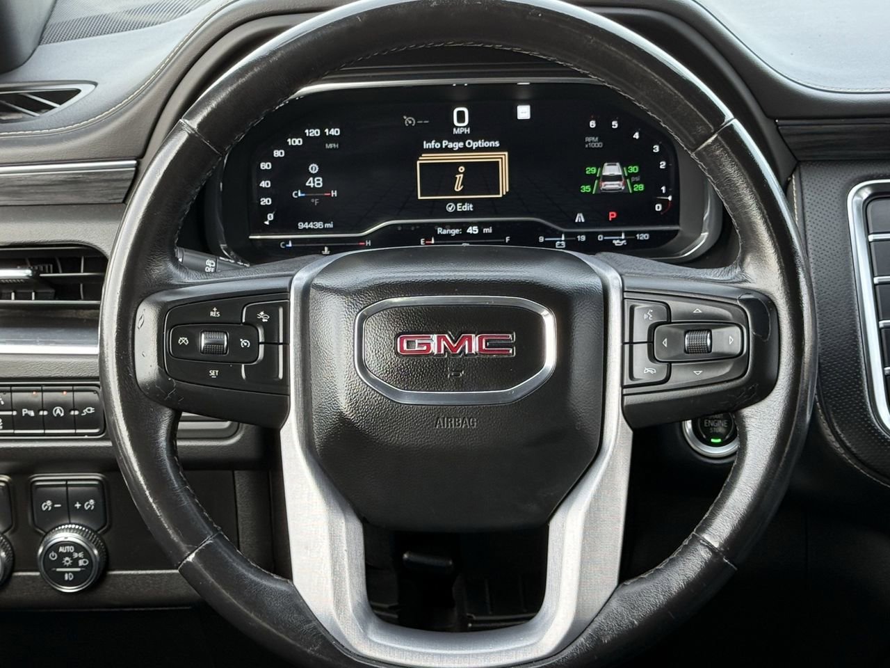 Used 2022 GMC Yukon XL SLT image 12