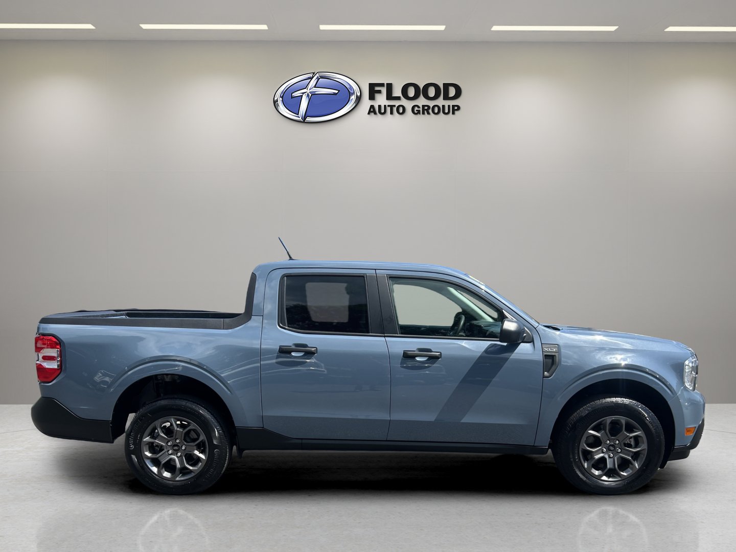 Certified 2024 Ford Maverick XL FWD image 4