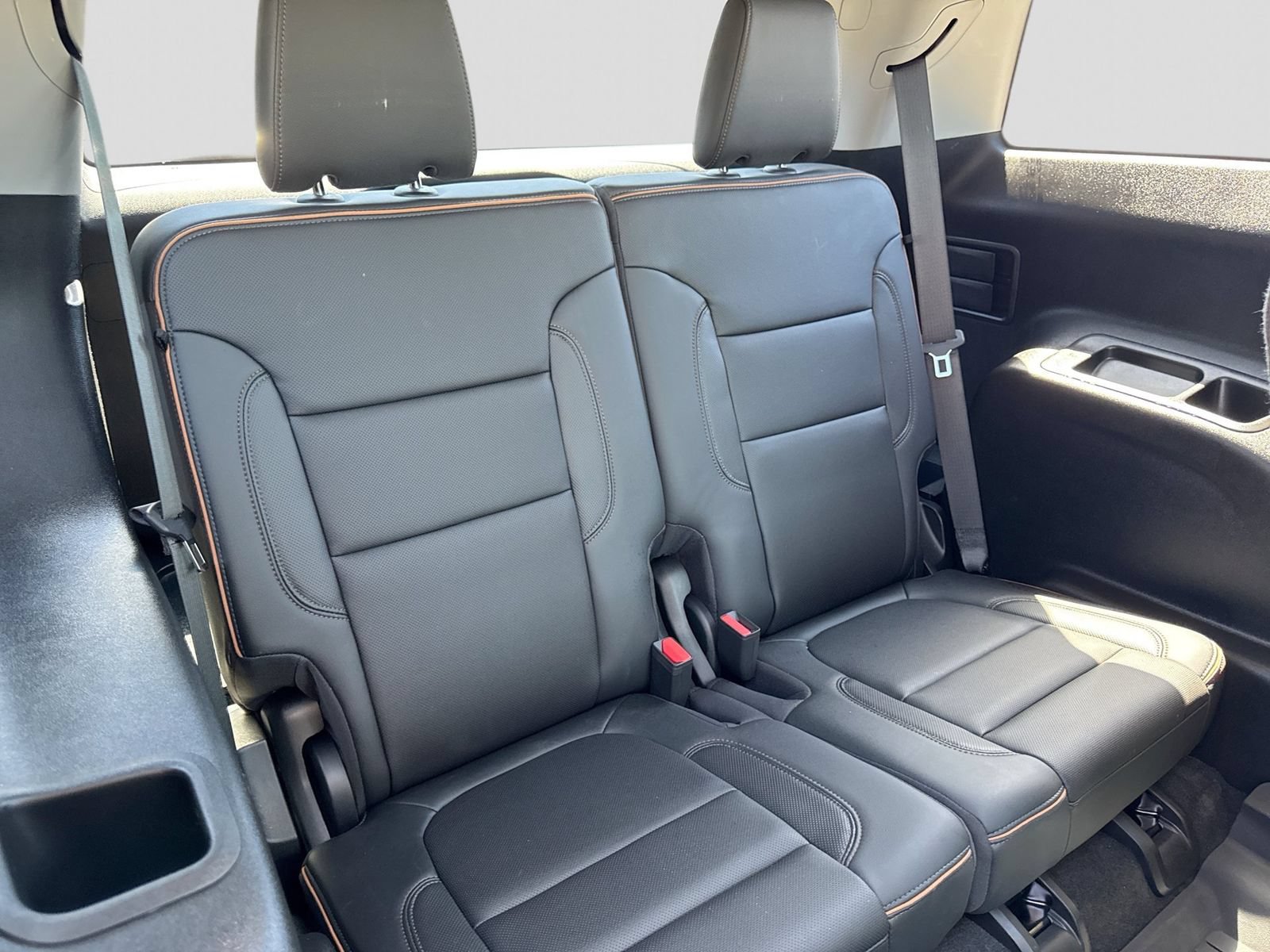 Used 2022 GMC Acadia AT4 w/ Preferred Package AWD/4WD image 29