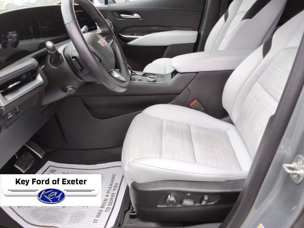Used 2024 Cadillac XT4 Sport AWD/4WD image 26