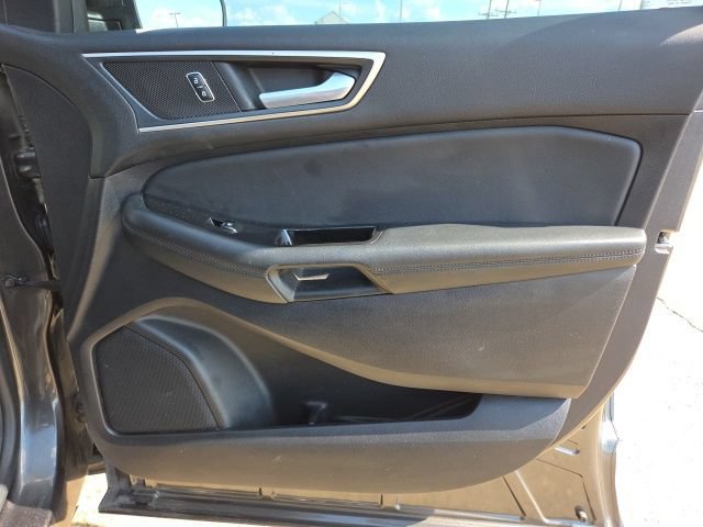 Certified 2020 Ford Edge SEL FWD image 18
