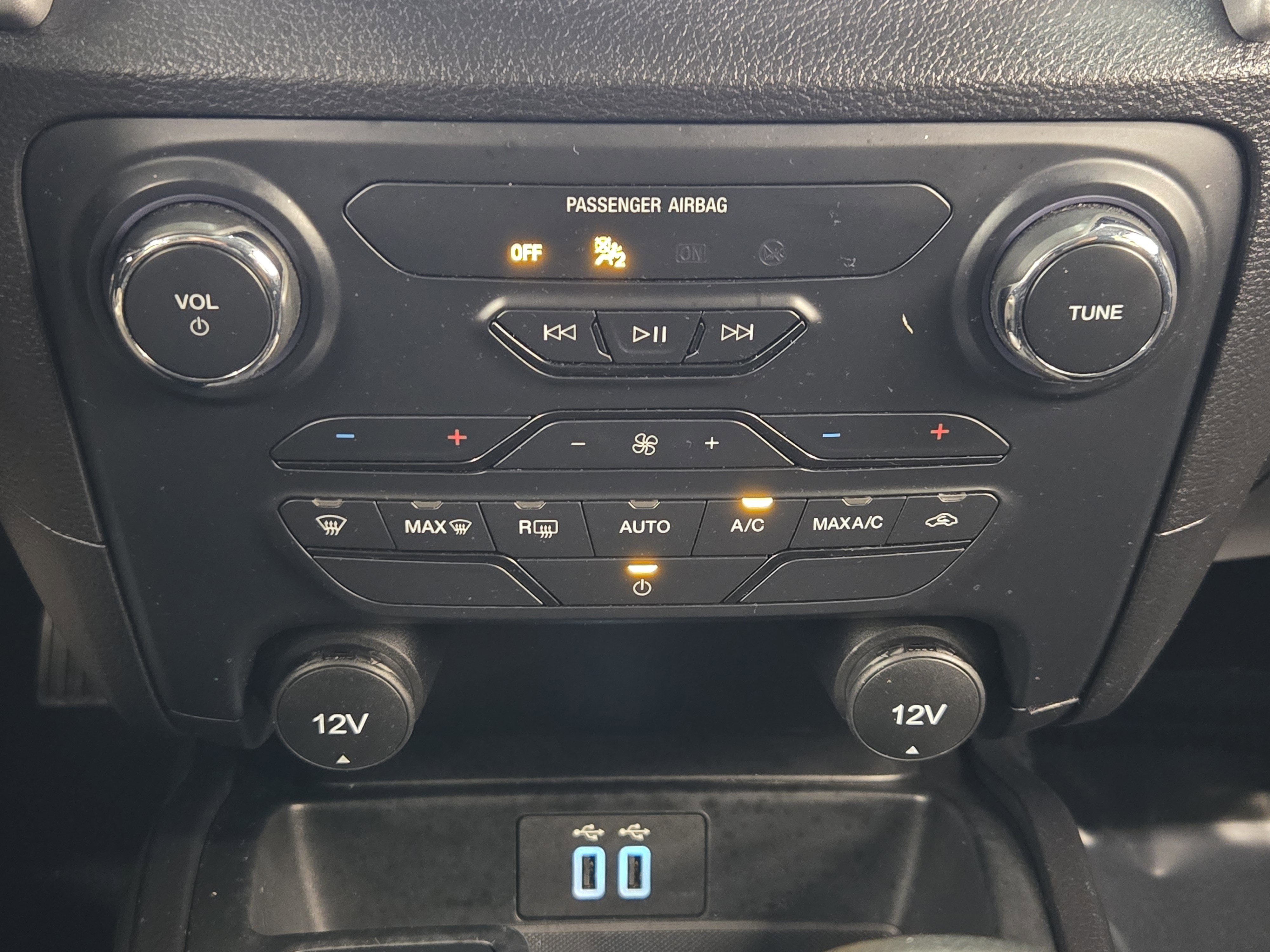 Certified 2023 Ford Ranger XLT RWD image 19