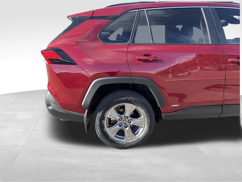 Used 2024 Toyota RAV4 XLE w/ Convenience Package AWD/4WD image 33
